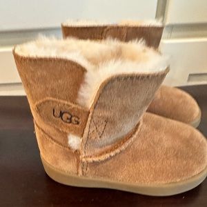 Toddler Uggs - final price, no negotiation!